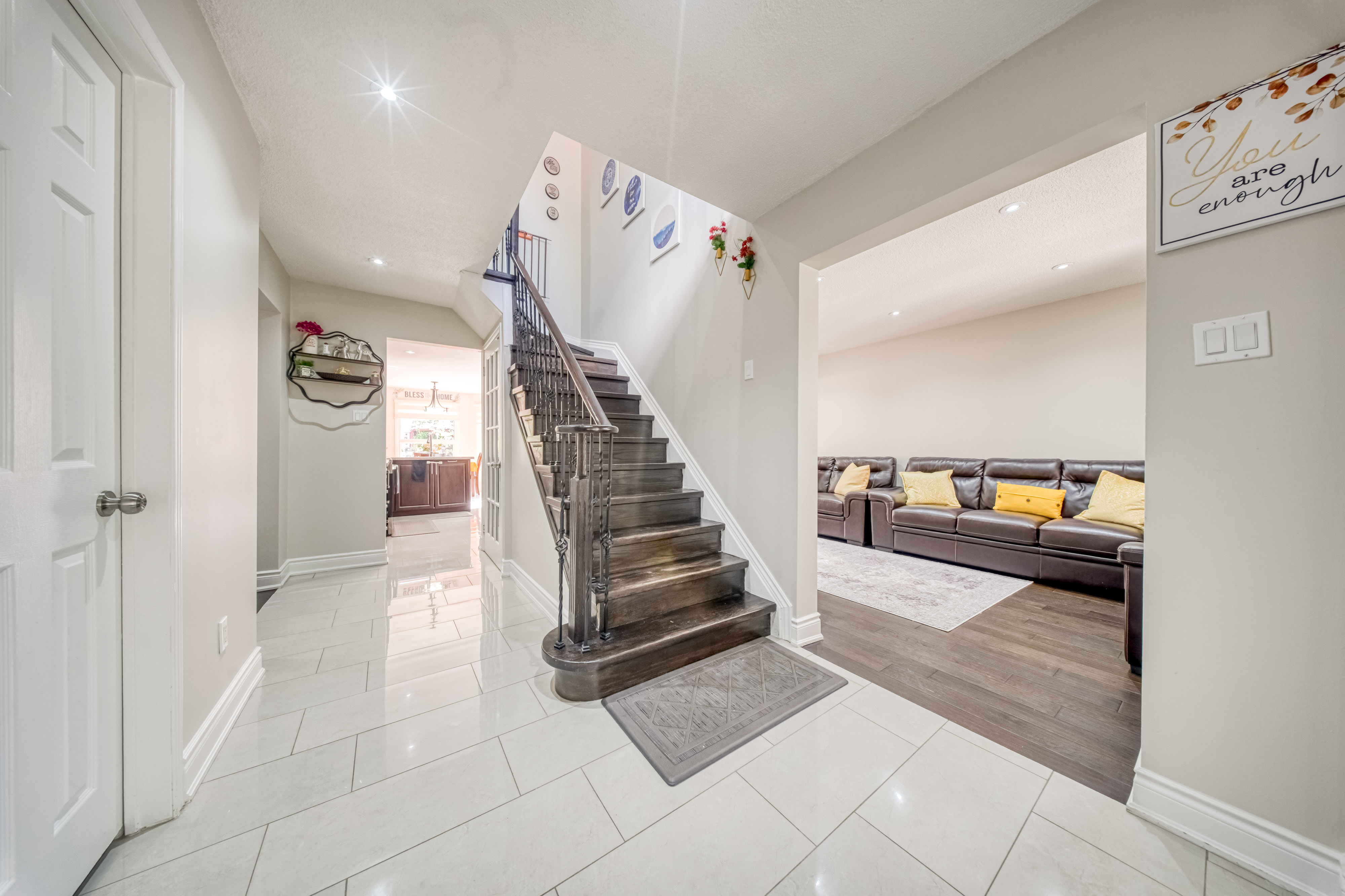 Main Hallway & Staircase
