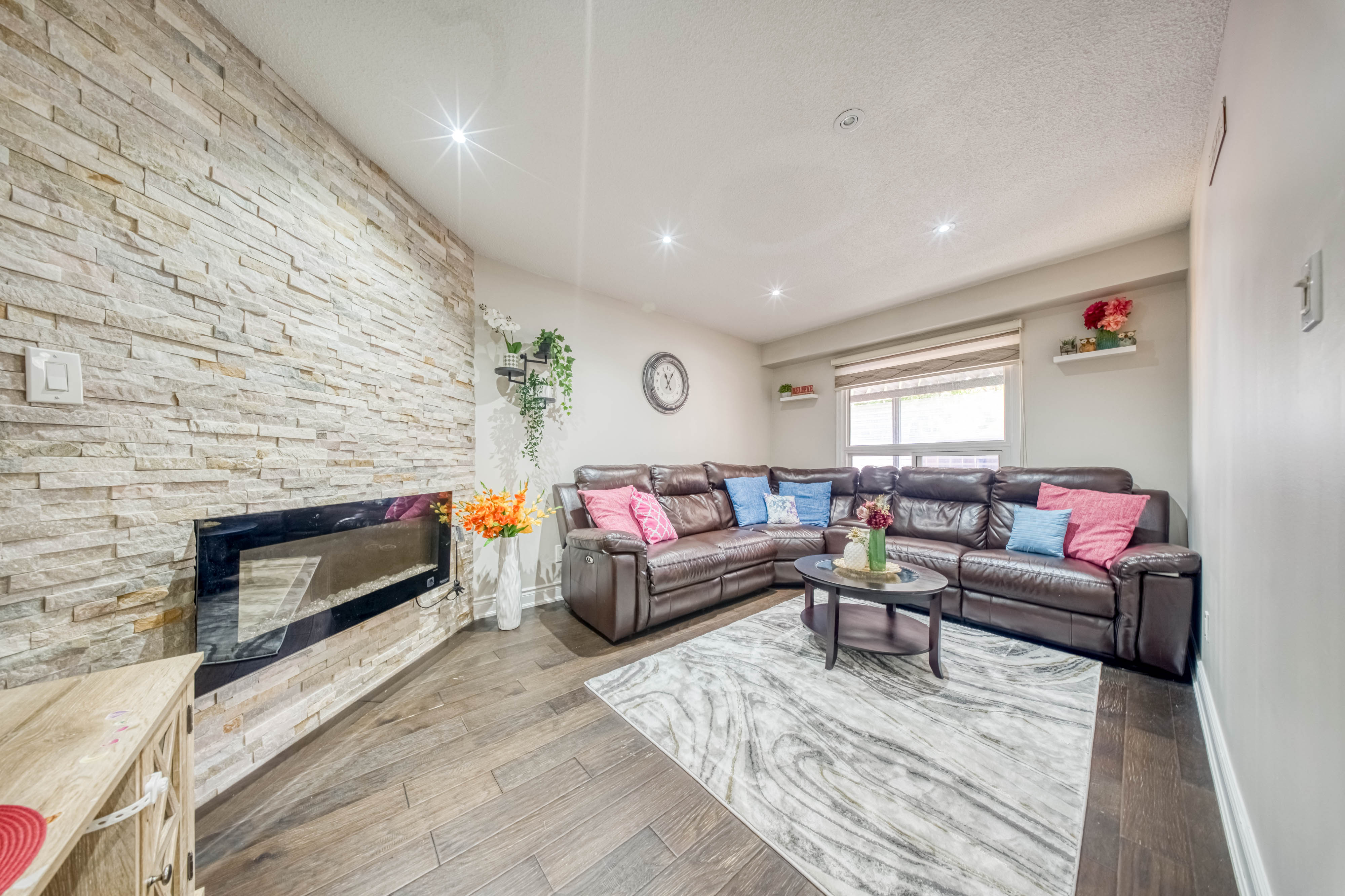 Family Room & Fireplace